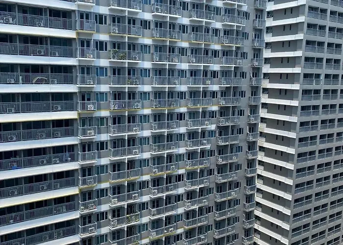 Apartment Nordic Place Fame Residences 75 Smart Amenities Alexa 200mbps Wifi Netflix